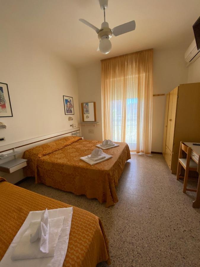 Hotel Granada Cattolica Exteriér fotografie