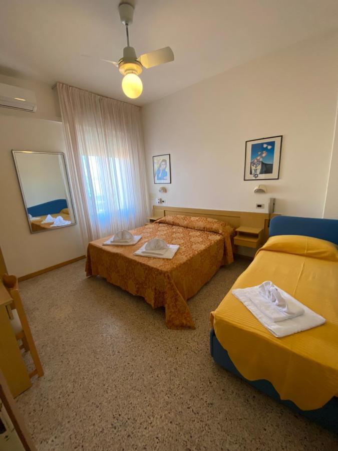 Hotel Granada Cattolica Exteriér fotografie
